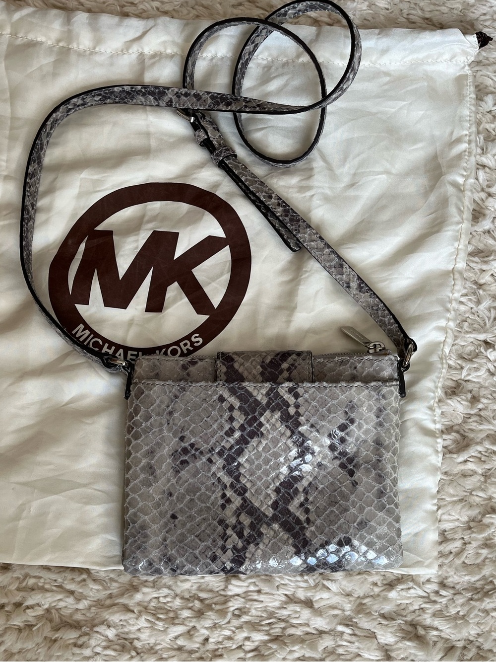 Michael Kors Fulton Python leather Crossbody Bag - Picture 2 of 7